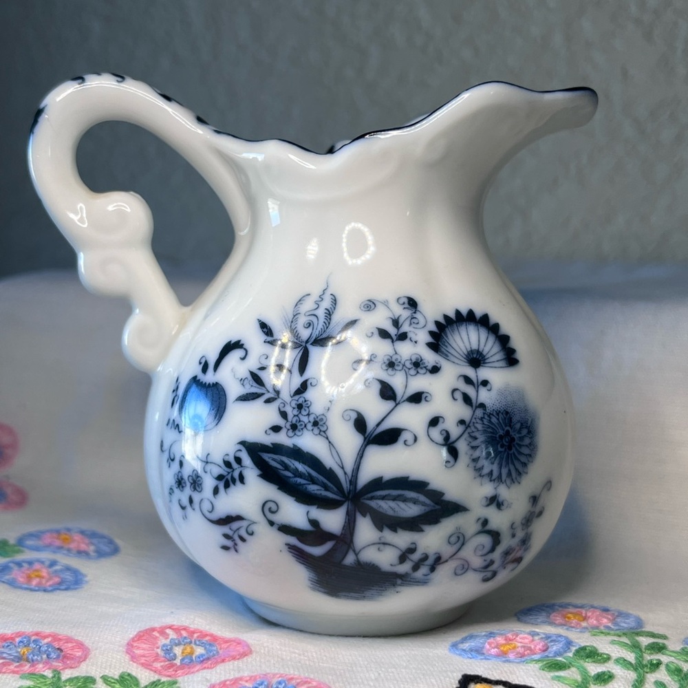 Vintage Blue Onion Creamer Pitcher Arnart Japan Blue White Porcelain Floral